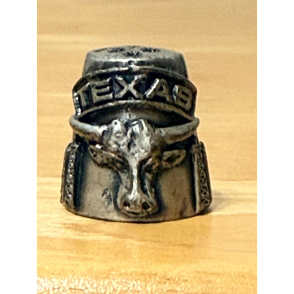 Vintage Texas Longhorn Steer Souvenir Thimble Silver Tone Metal Collectible